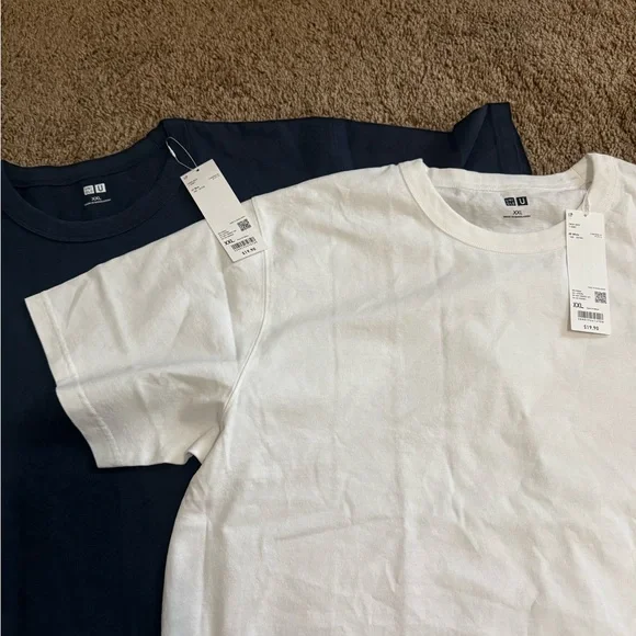 Uniqlo Navy and White T-Shirt Duo - Picture 2 of 3